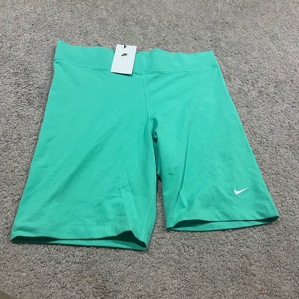Nike Green Bike Shorts with Compression Fit